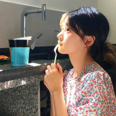 惹火娇娃